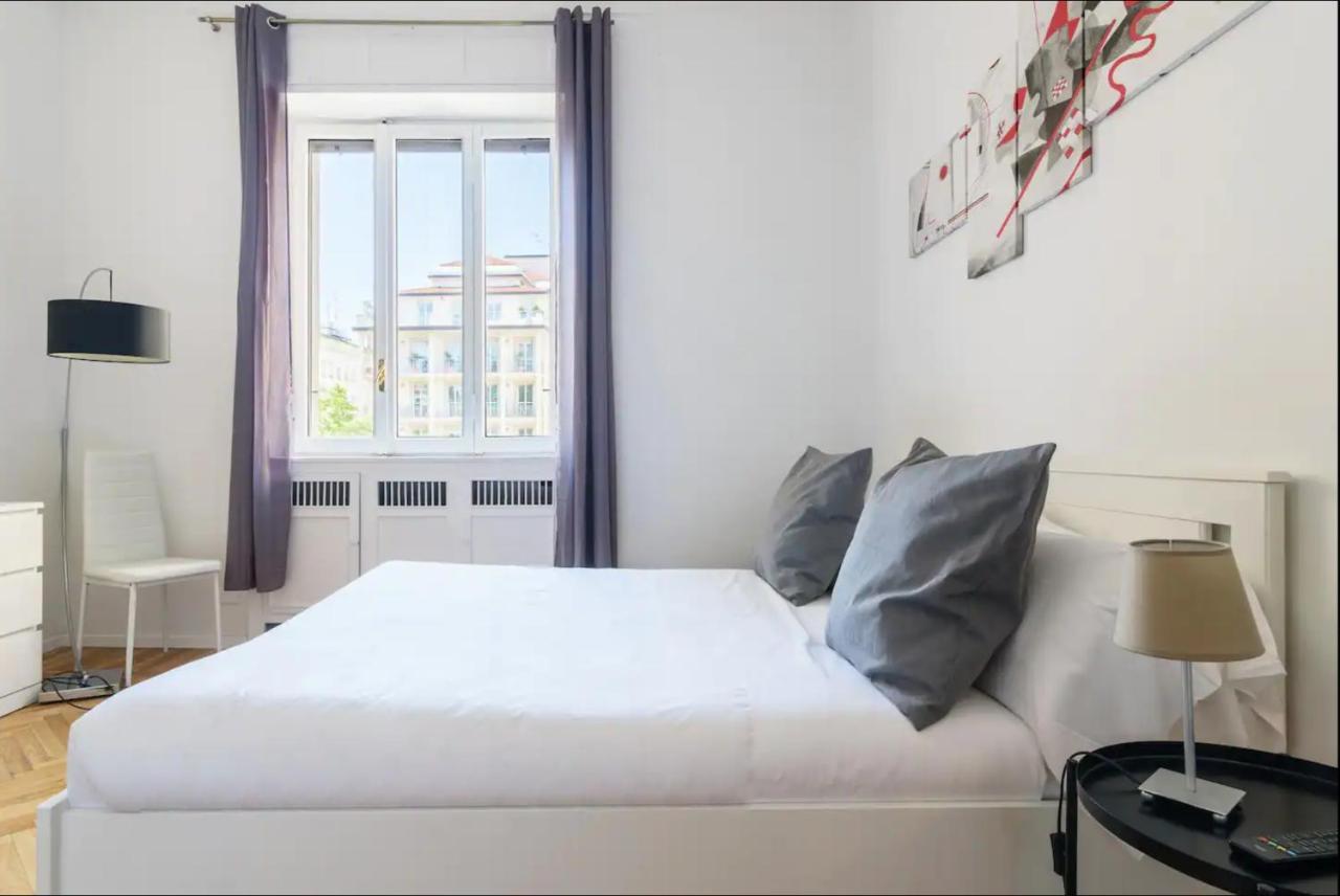 Luxury 4 Bedrooms Apartments Close To Duomo Milan Bagian luar foto