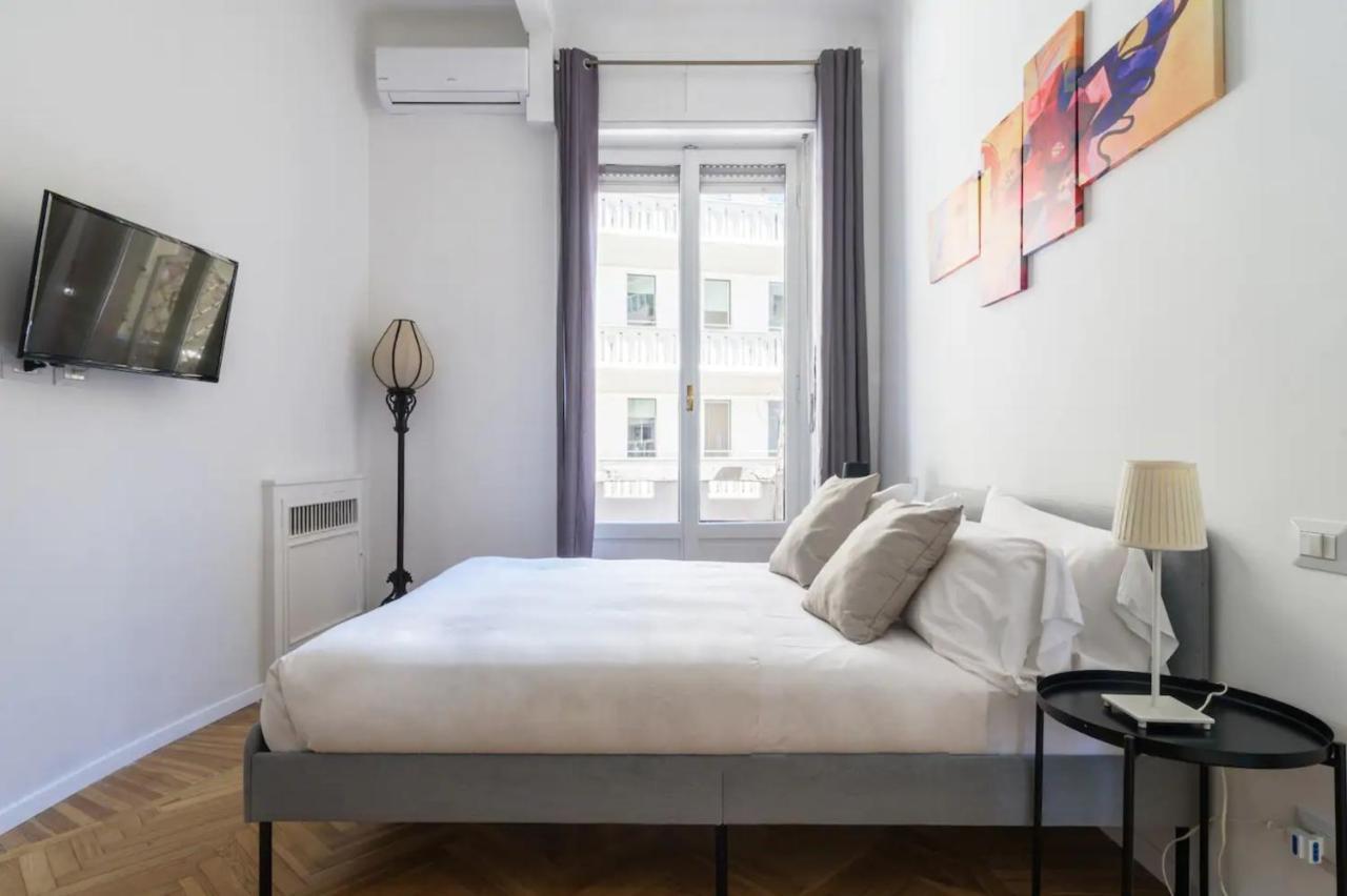Luxury 4 Bedrooms Apartments Close To Duomo Milan Bagian luar foto