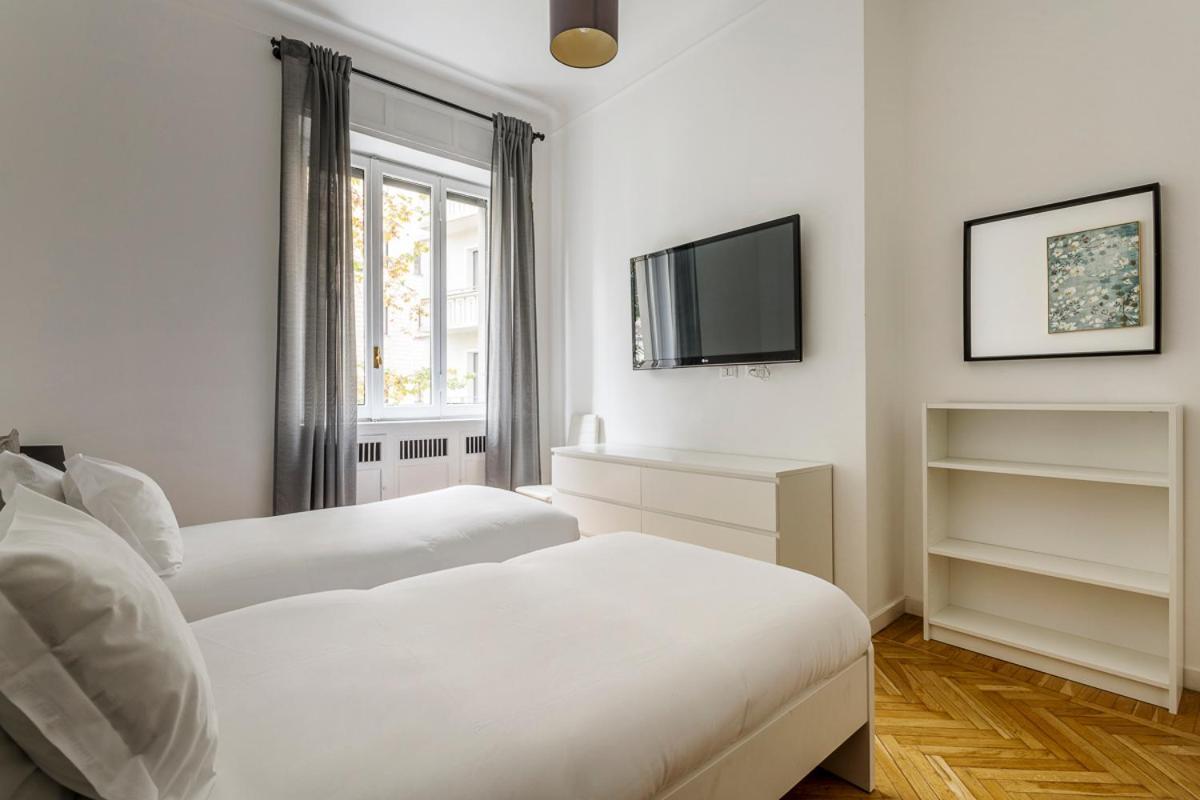 Luxury 4 Bedrooms Apartments Close To Duomo Milan Bagian luar foto