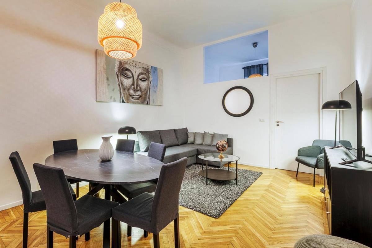 Luxury 4 Bedrooms Apartments Close To Duomo Milan Bagian luar foto
