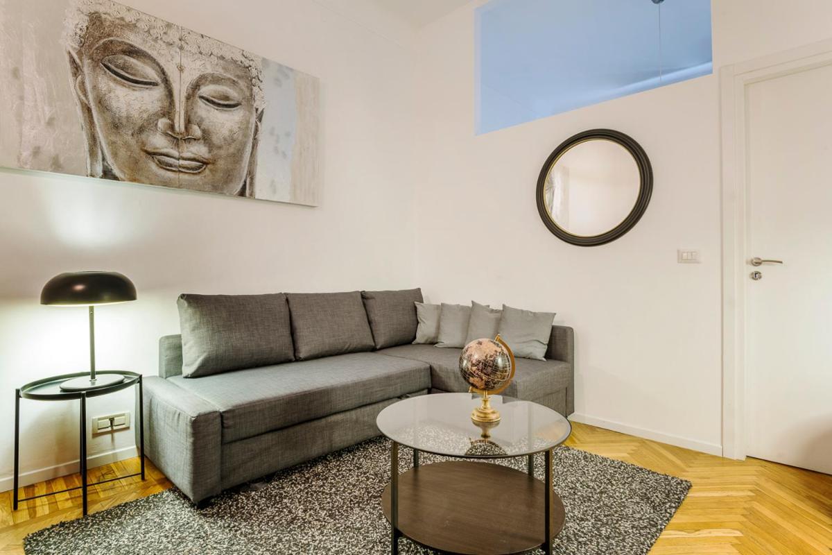 Luxury 4 Bedrooms Apartments Close To Duomo Milan Bagian luar foto
